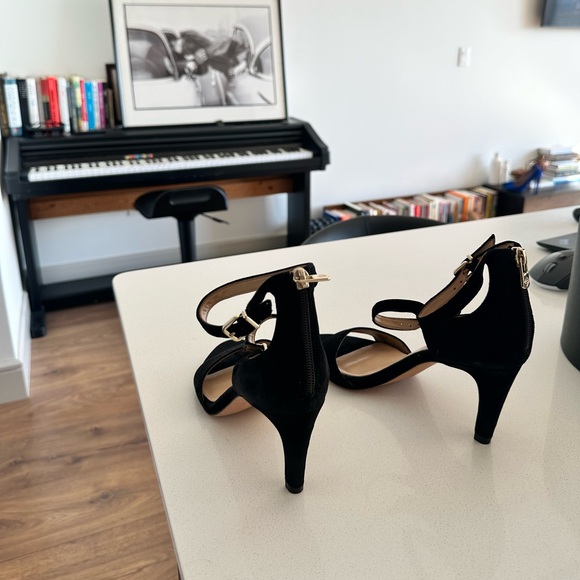 Antonio Melani Open Toe Suede Heels - Picture 6 of 6